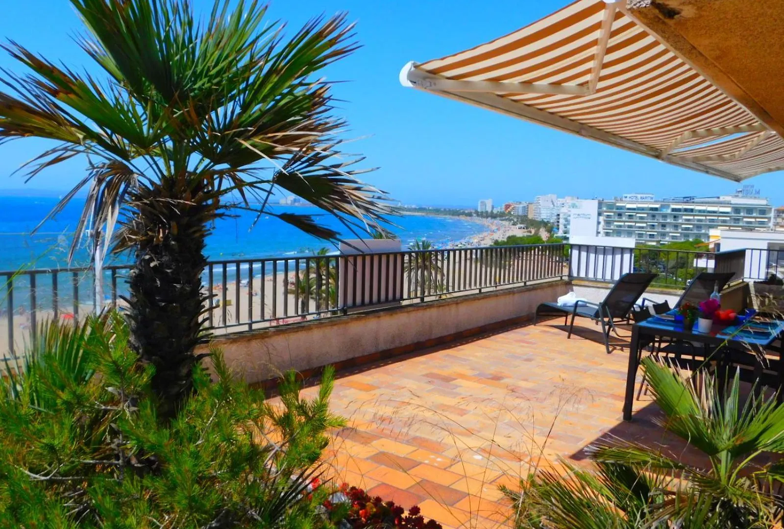 Apartment Gmid Immo Apartamento Castell Joncar 3 Roses